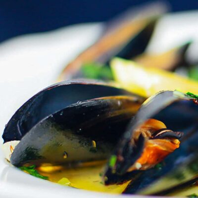 Wine Steamed Mussels